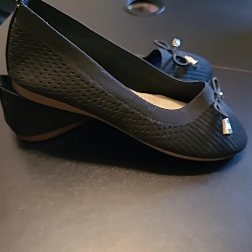 Paris Hema Black Ballet Flats, Sz 6.5 NWOT